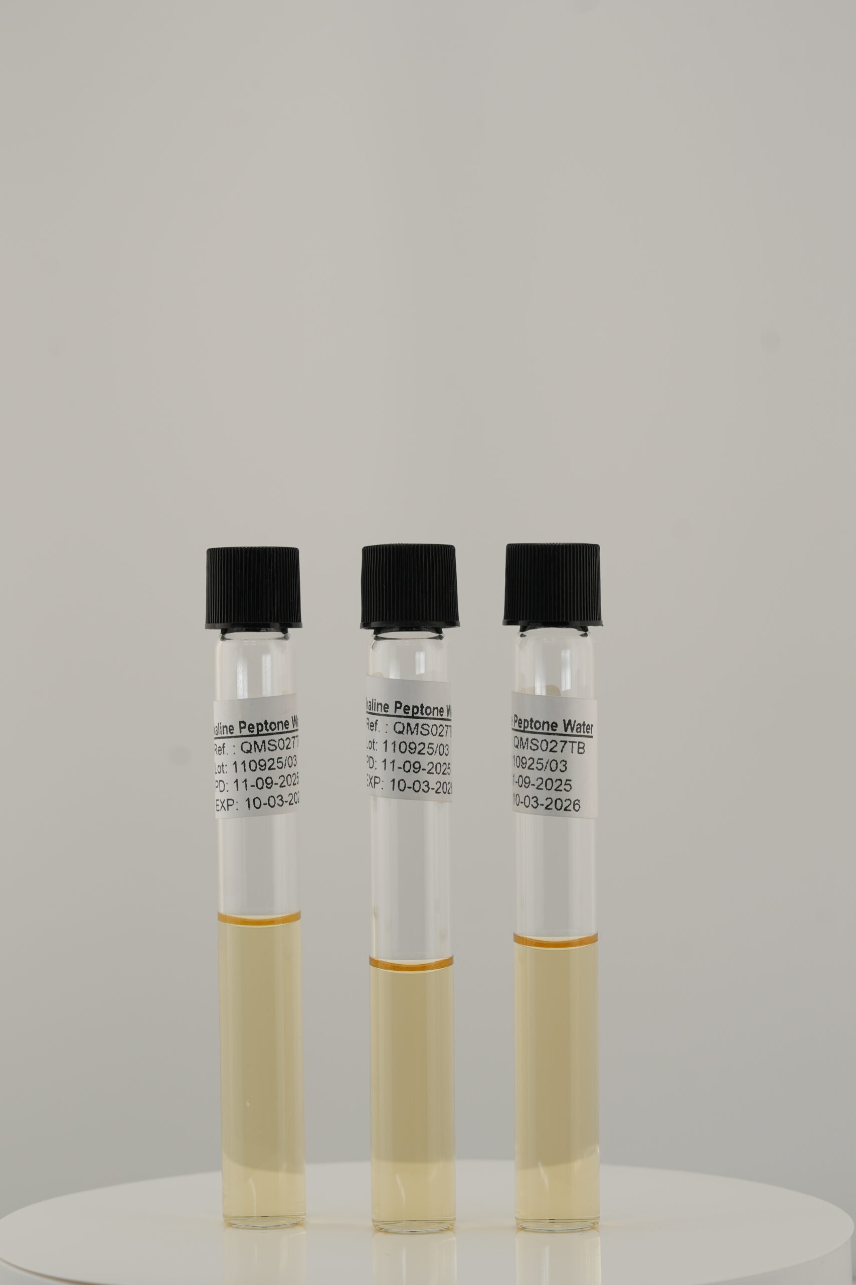 ماء الببتون القلوي