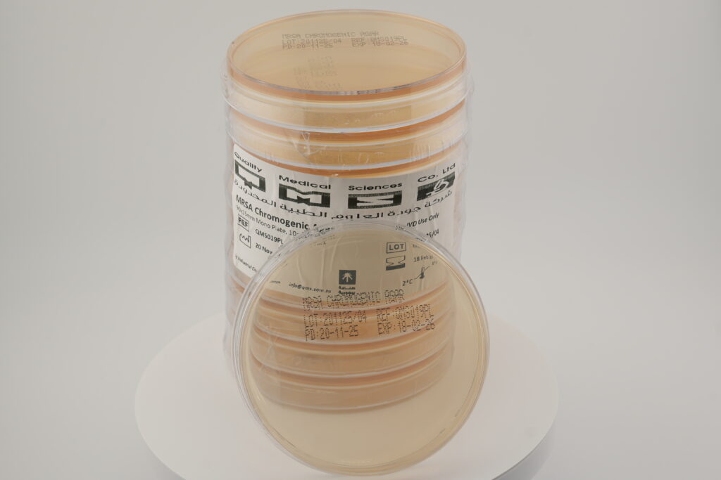 أجار كروموجيني لعزل المكورات العنقودية المقاومة للميثيسيلين (MRSA)